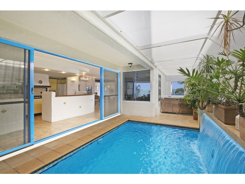 107 Shore Street North, Cleveland QLD 4163