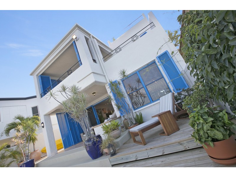 107 Shore Street North, Cleveland QLD 4163