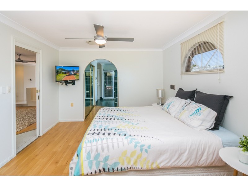 26 Nottingham Drive, Victoria Point QLD 4165