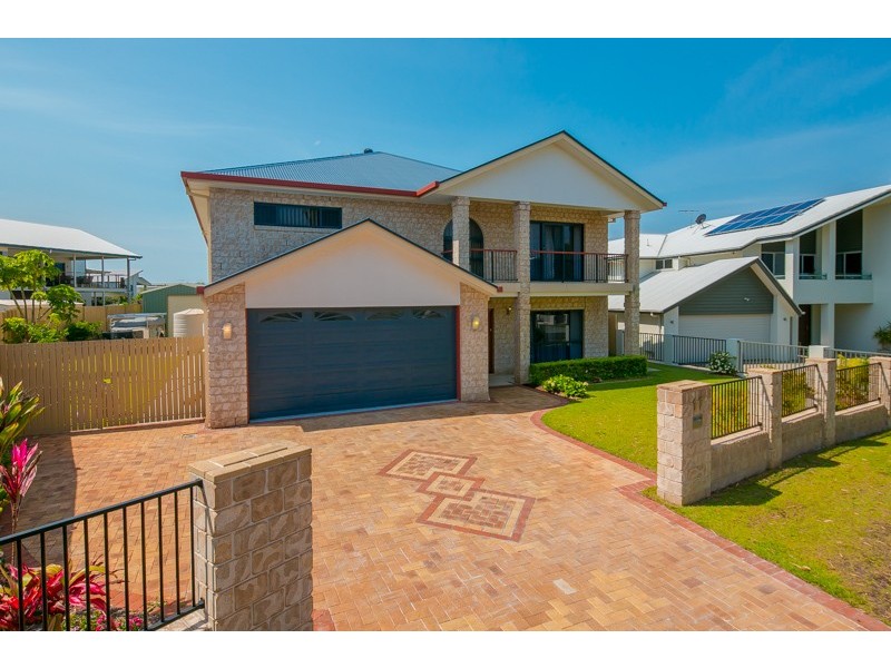 17 Bedarra Street, Redland Bay QLD 4165