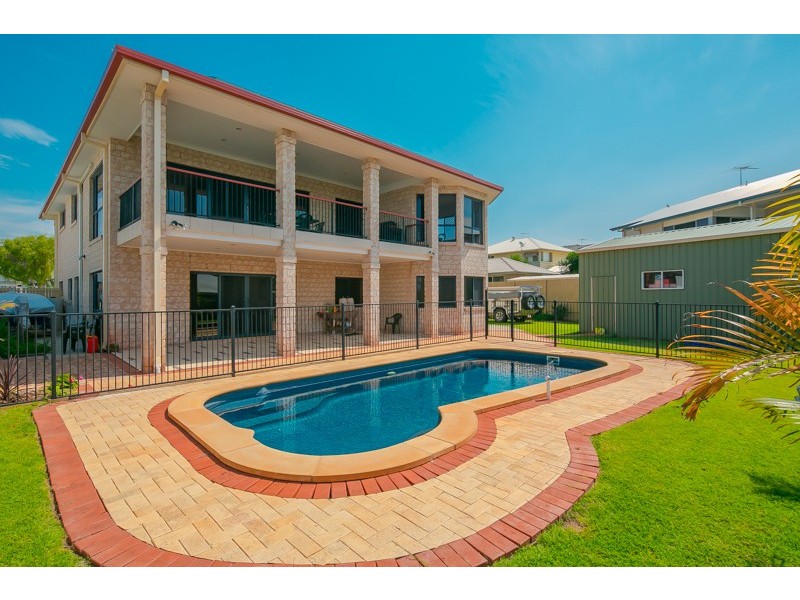 17 Bedarra Street, Redland Bay QLD 4165