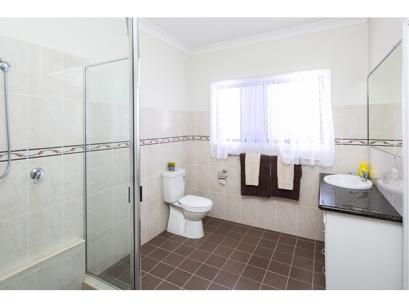 17 Bedarra Street, Redland Bay QLD 4165