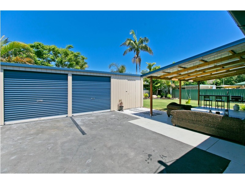 10 Linda Street, Birkdale QLD 4159