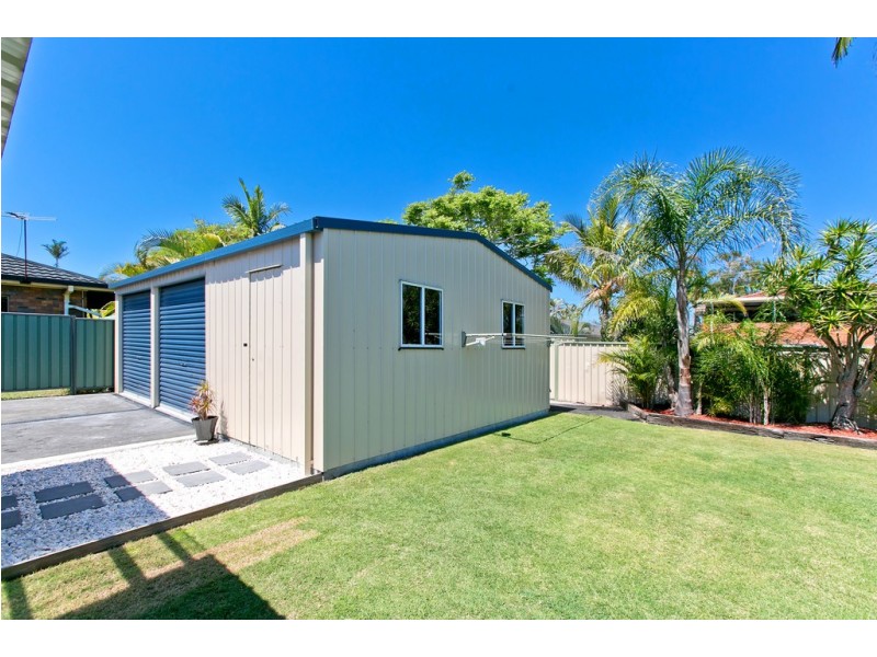 10 Linda Street, Birkdale QLD 4159