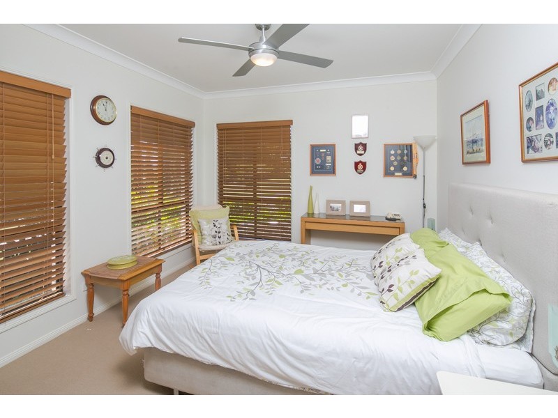 20 Riseborough Terrace, Cleveland QLD 4163