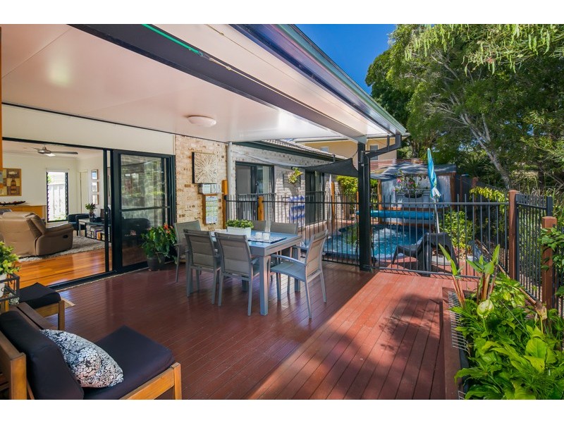 20 Riseborough Terrace, Cleveland QLD 4163