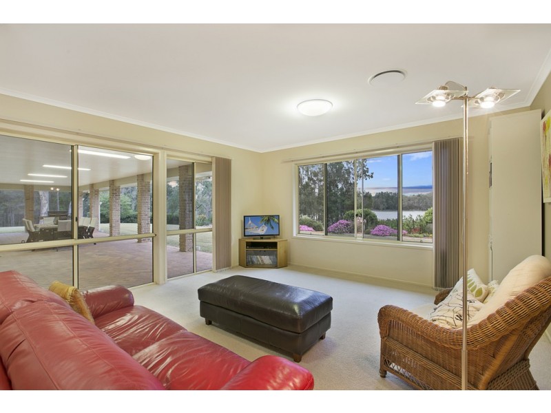 175 Orchard Road, Redland Bay QLD 4165