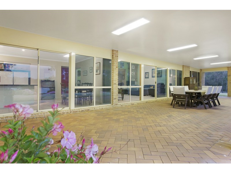 175 Orchard Road, Redland Bay QLD 4165