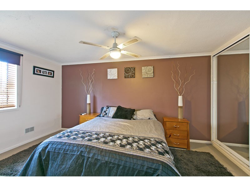 12 Currawong Drive, Birkdale QLD 4159