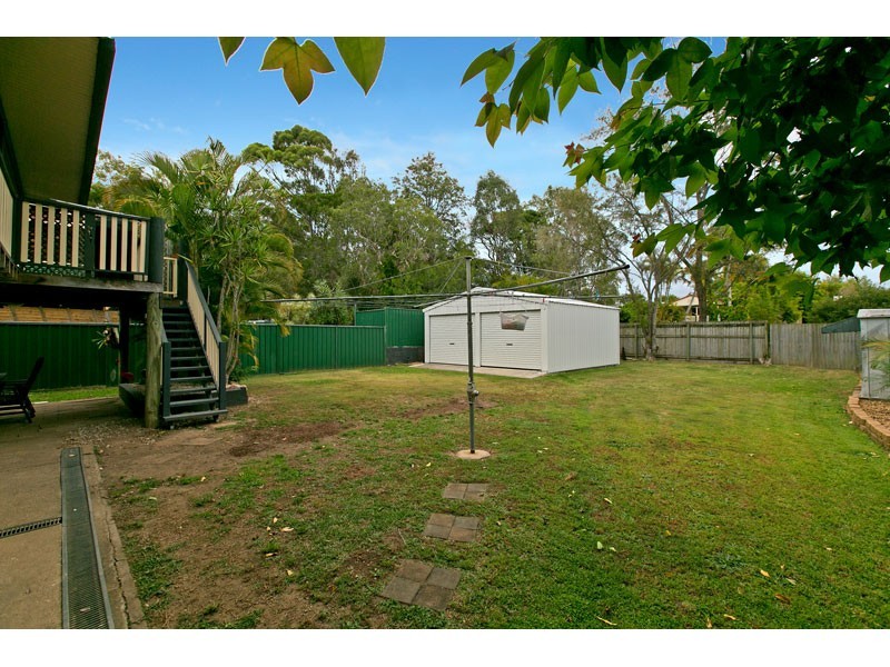 12 Currawong Drive, Birkdale QLD 4159