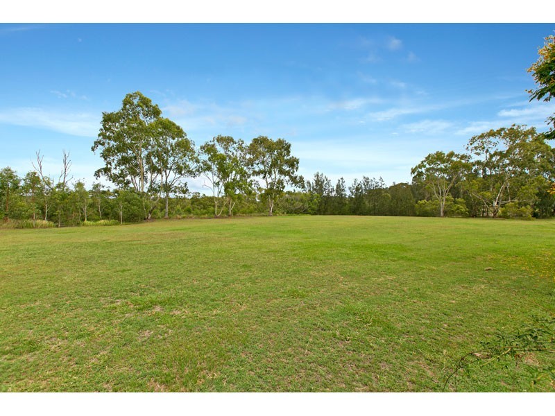 13 Catherine Street, Birkdale QLD 4159