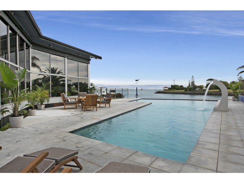 14 Downwind Court, Birkdale QLD 4159