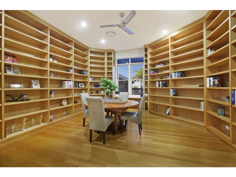 14 Downwind Court, Birkdale QLD 4159