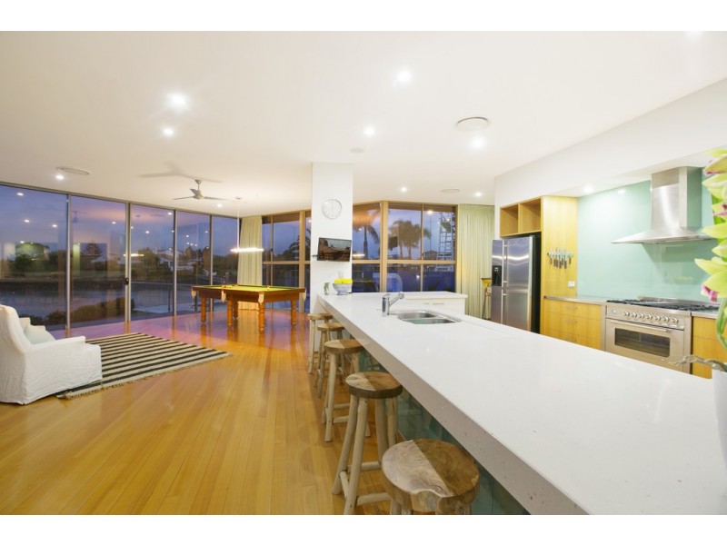 14 Downwind Court, Birkdale QLD 4159