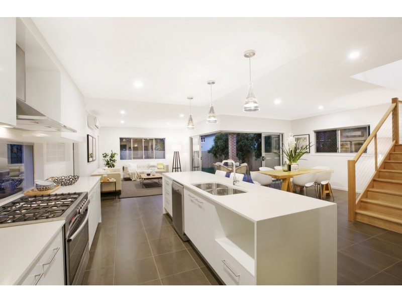 3 Bee Street, Ormiston QLD 4160