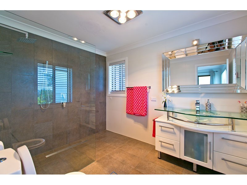 22 Abalone Crescent, Thornlands QLD 4164