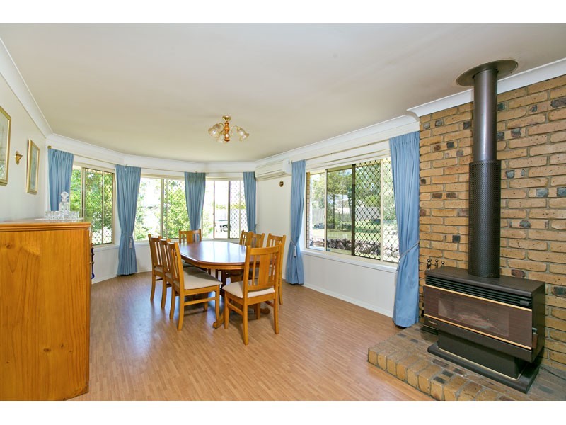 8 Kurrewa Court, Victoria Point QLD 4165