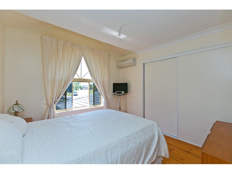 8 Kurrewa Court, Victoria Point QLD 4165