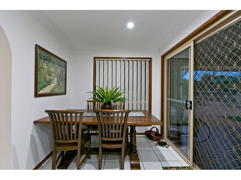 33 Flamingo Crescent, Thornlands QLD 4164