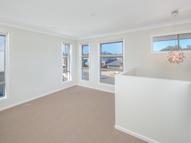 100 Spurs Drive, Wellington Point QLD 4160