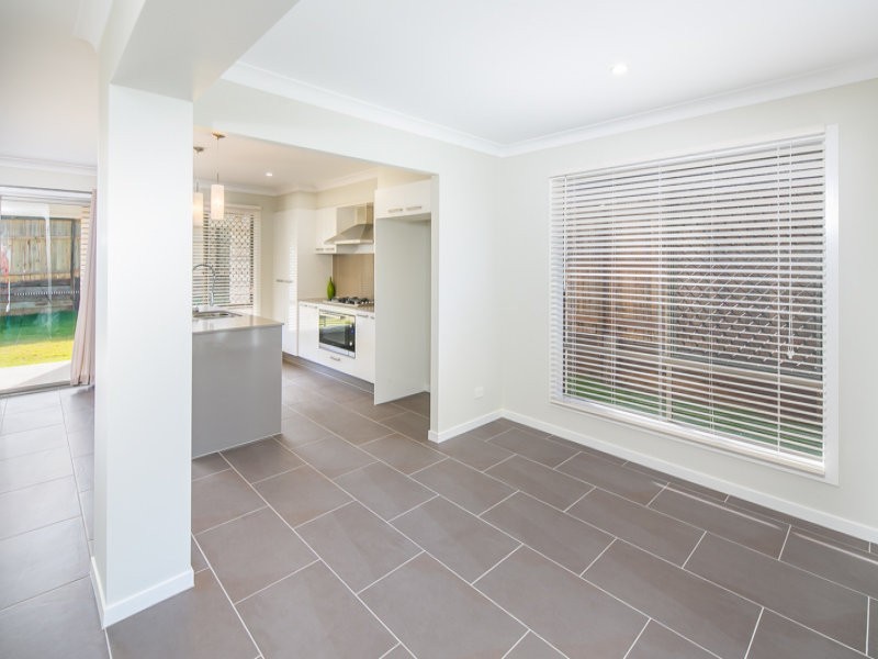 100 Spurs Drive, Wellington Point QLD 4160
