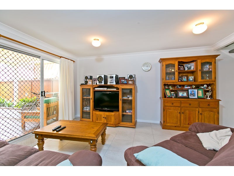 2/2 Channel Street, Cleveland QLD 4163