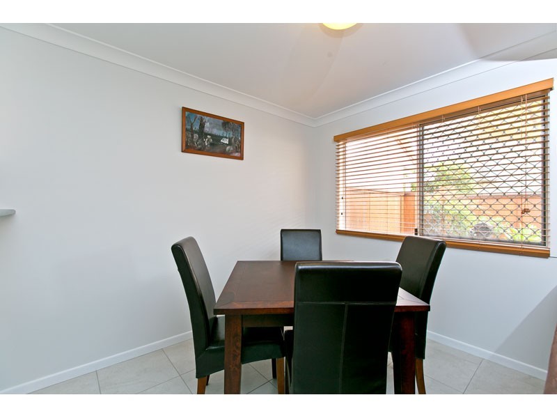 2/2 Channel Street, Cleveland QLD 4163