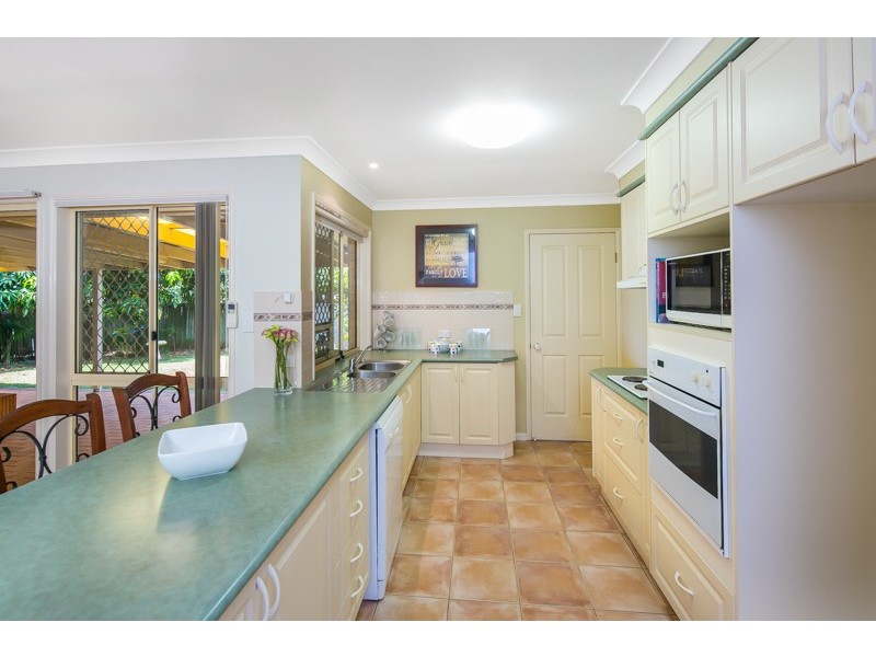 5 Pleasant Court, Cleveland QLD 4163