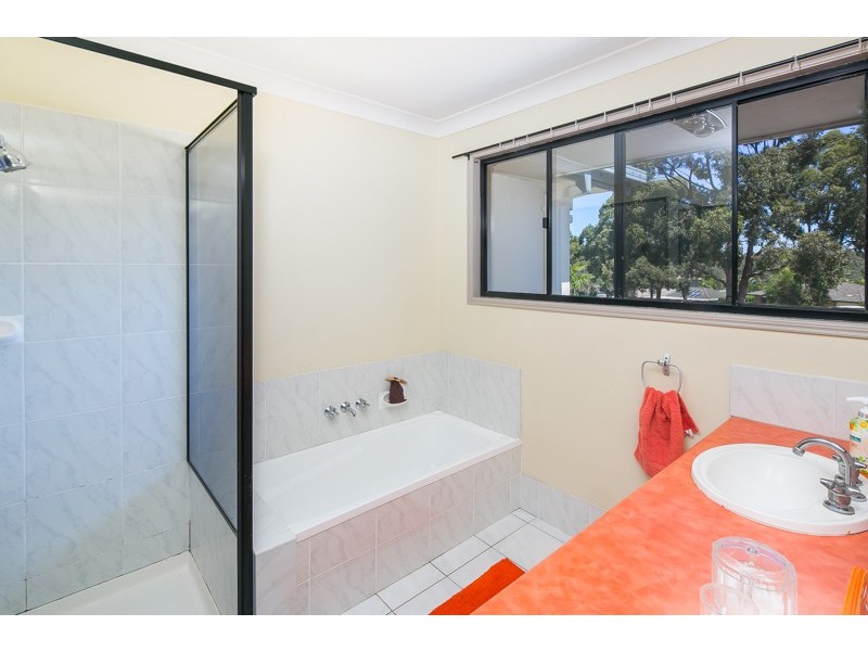 4 Opal Court, Alexandra Hills QLD 4161