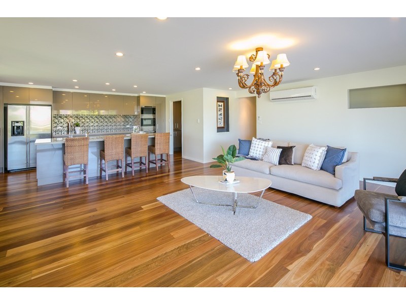 74 Shore Street East, Cleveland QLD 4163