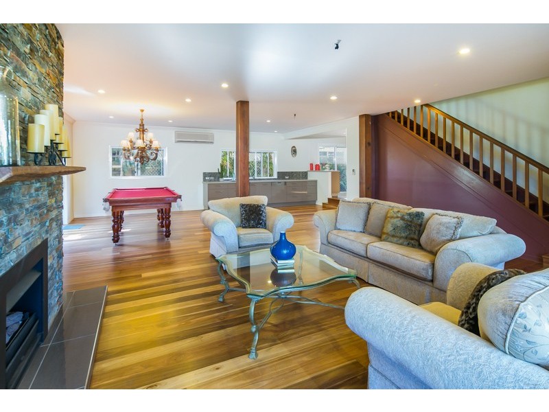 74 Shore Street East, Cleveland QLD 4163