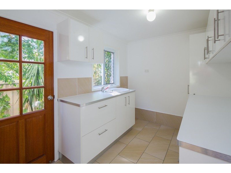 74 Shore Street East, Cleveland QLD 4163