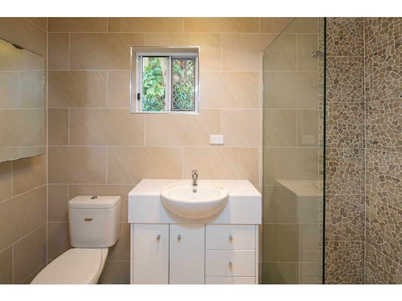 74 Shore Street East, Cleveland QLD 4163