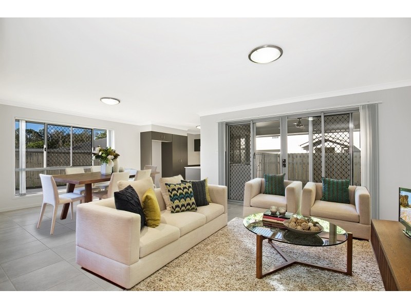 2/64 Lawn Terrace, Capalaba QLD 4157
