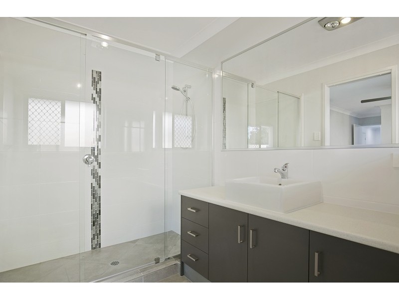 2/64 Lawn Terrace, Capalaba QLD 4157