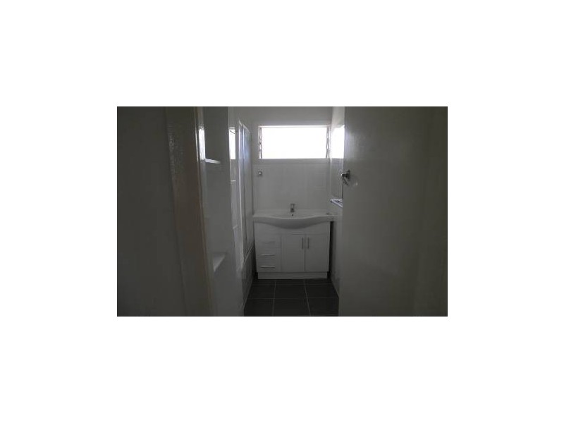 364 Bloomfield Street, Cleveland QLD 4163