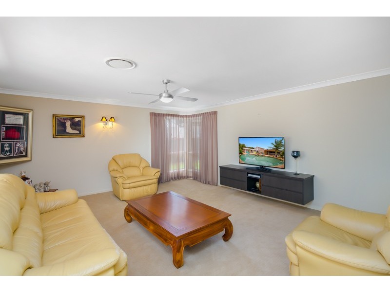 87 Barron Road, Birkdale QLD 4159