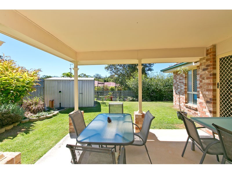 1 Potts Place, Redland Bay QLD 4165