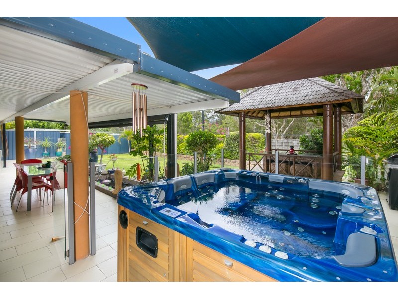 16 Mackay Court, Alexandra Hills QLD 4161