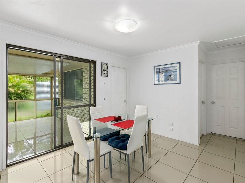 33 Muriel Street, Redland Bay QLD 4165