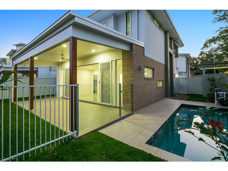 18 Bainbridge Street, Ormiston QLD 4160