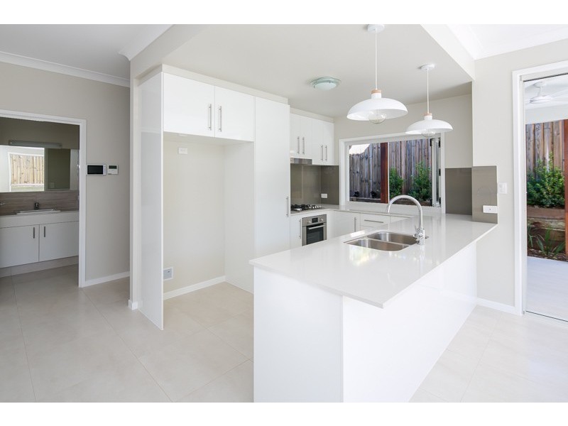 18 Bainbridge Street, Ormiston QLD 4160