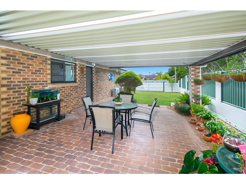 1 Whiting Place, Manly West QLD 4179