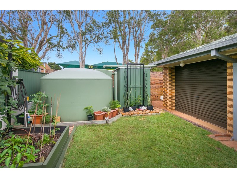 1 Whiting Place, Manly West QLD 4179