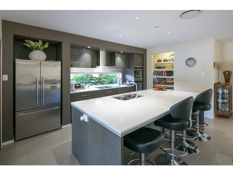 17 Coburg Street East, Cleveland QLD 4163