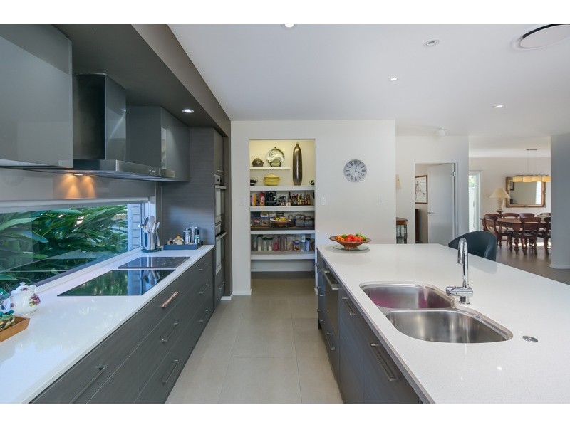 17 Coburg Street East, Cleveland QLD 4163