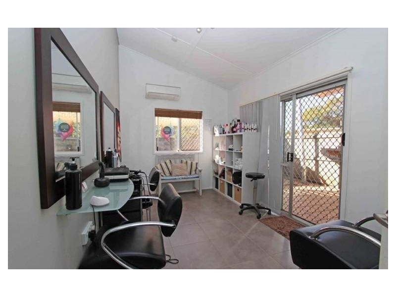 275 Colburn Avenue, Victoria Point QLD 4165