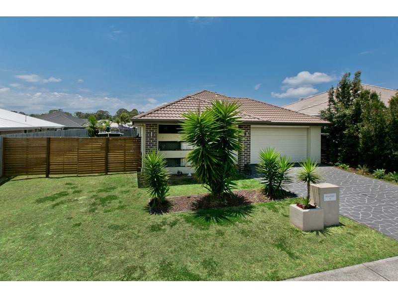 7 Estuary Avenue, Victoria Point QLD 4165