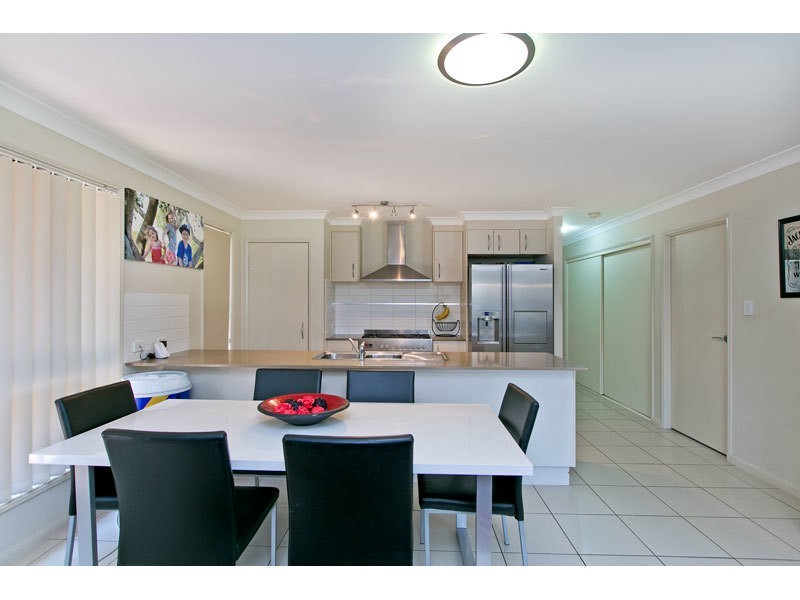 7 Estuary Avenue, Victoria Point QLD 4165