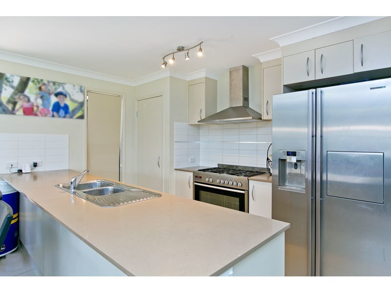 7 Estuary Avenue, Victoria Point QLD 4165